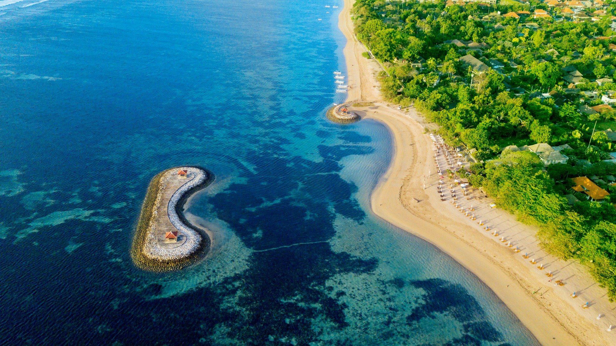 sanur_beach.jpg (751 KB)