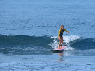 photo Surfing at Easy Surf school 3