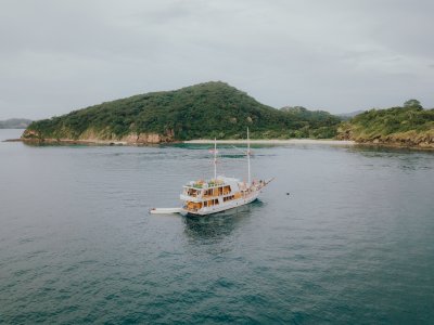 photo Deluxe boat “Gandiva” 2