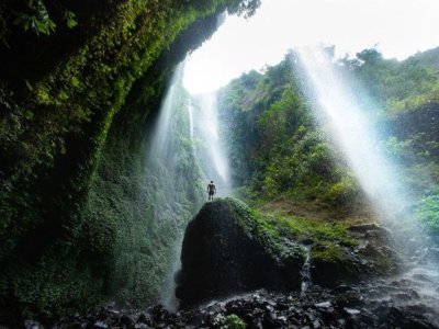 фото Вулкан Бромо, водопады Тумпак Севу и Мадакарипура  3