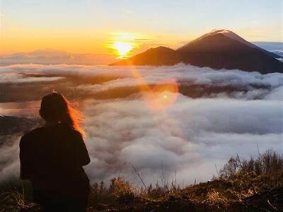 photo Sunrise on Mount Batur and the 