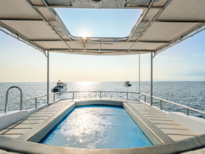 photo Cruise on the Sanjaya 04 Yacht 3