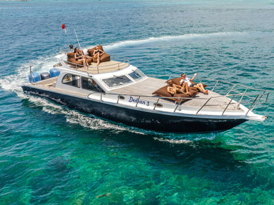 photo Cruise on the Deadean Yacht  1