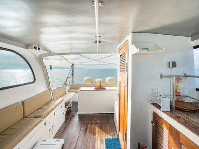 photo Cruise on the Deadean Yacht  3